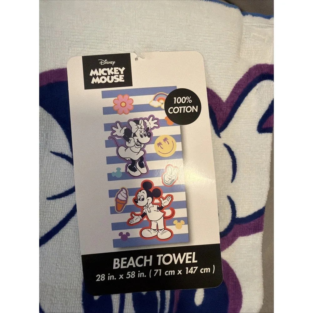 Mickey Mouse & Friends Minnie Mouse Beach Towel 28